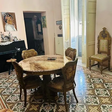 Apartament Manu Barletta